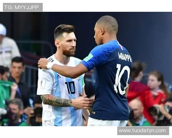 足球明星用温暖的怀抱安慰儿子重拾信心的感人故事