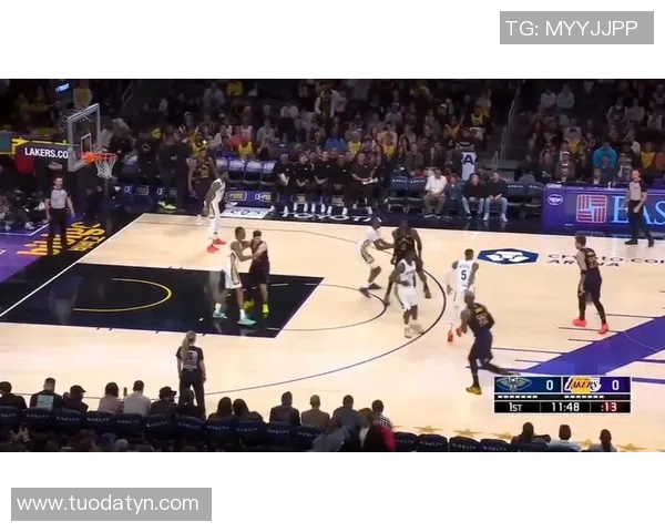 爵士队与湖人队精彩对决回放全场精彩瞬间回顾与分析